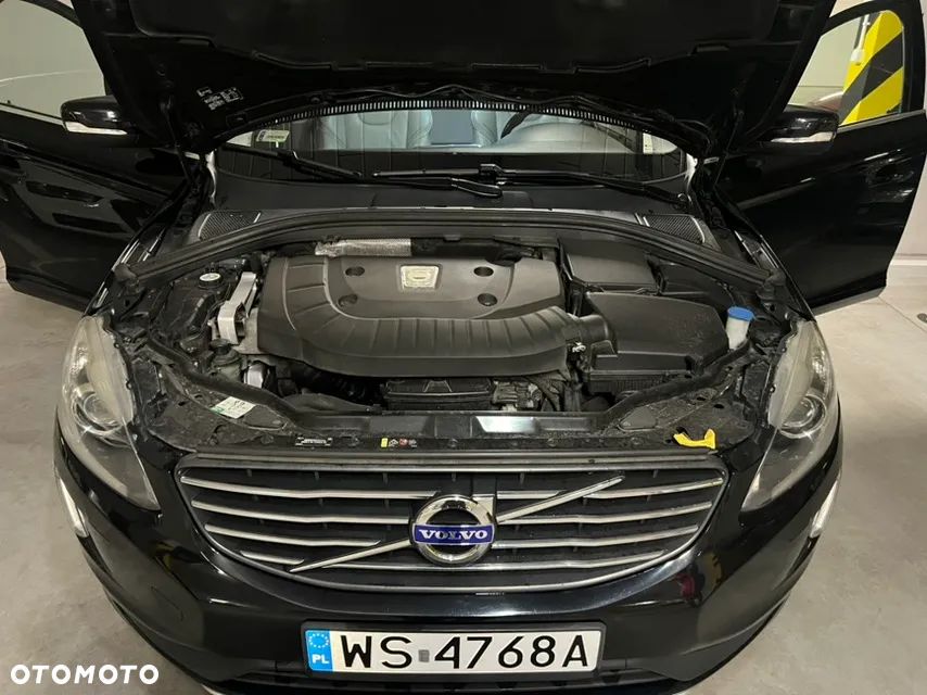 Volvo XC 60 D4 AWD Ocean Race - 3