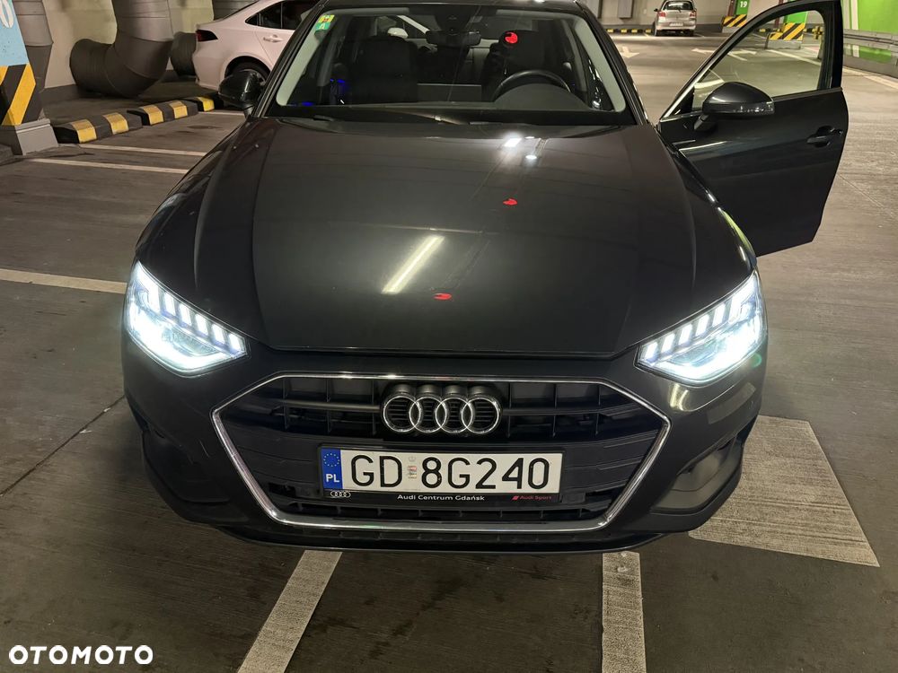 Audi A4 Limousine - 14