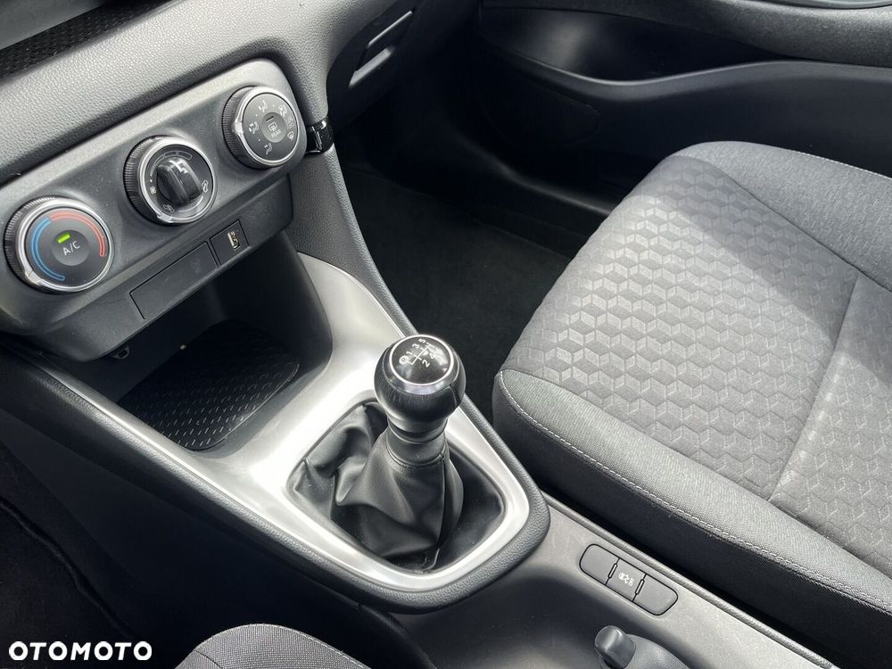 Toyota Yaris - 14