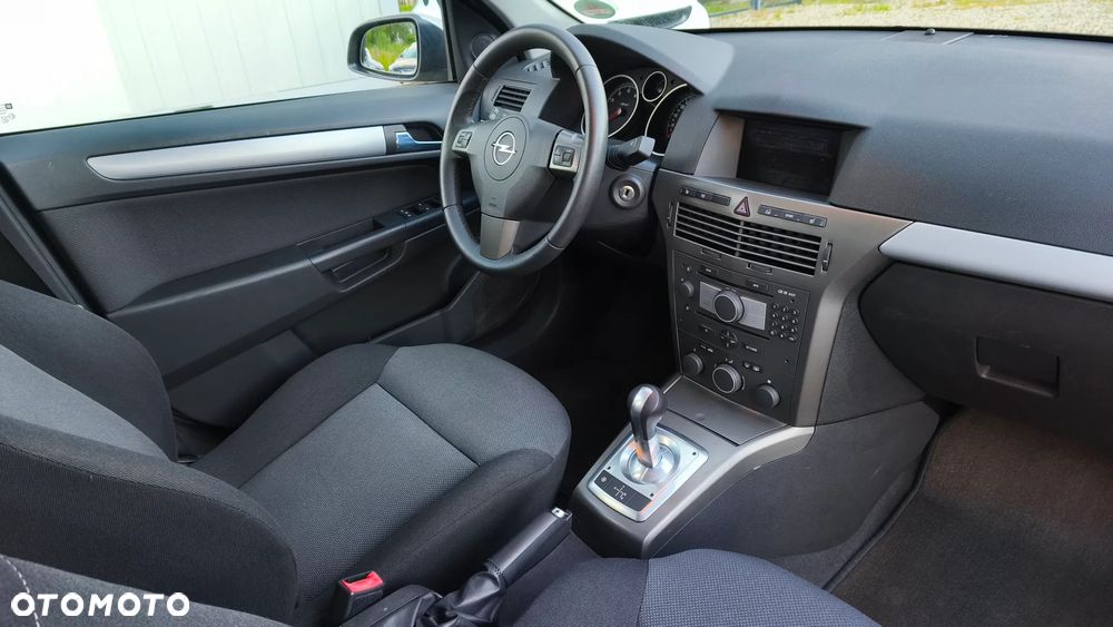 Opel Astra - 25