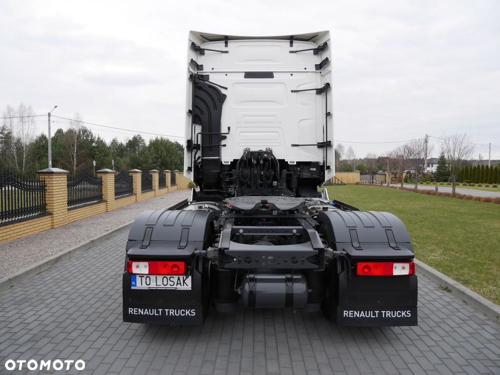 Renault T520 HIGH CAB - 10