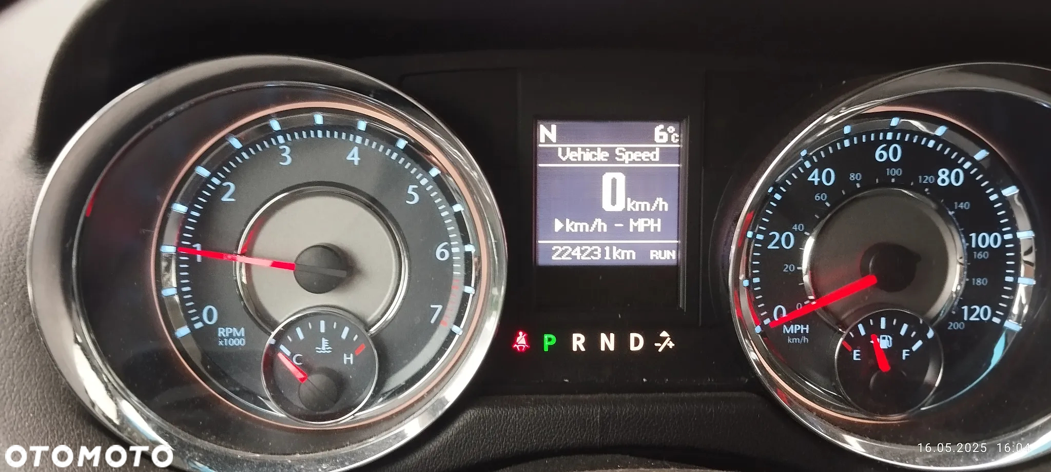 Chrysler Town & Country 3.6 Touring - 6