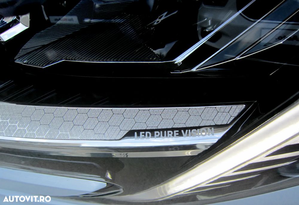 Renault Megane TCe 140 EDC GPF Techno - 5