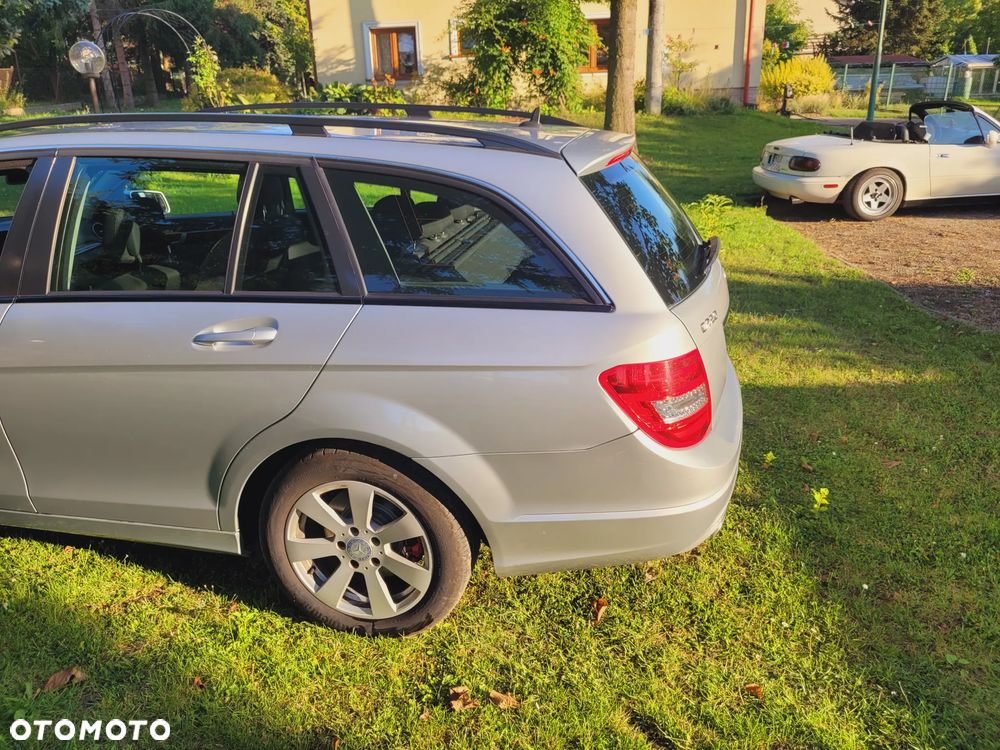 Mercedes-Benz Klasa C 220 CDI 7G-TRONIC Edition - 16