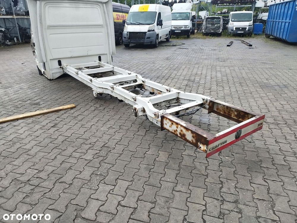 RAMA PLECY SLUPKI KURNIK SYPIALNIA SPRINTER 906 CRAFTER BLIZNIAK 490CM - 1
