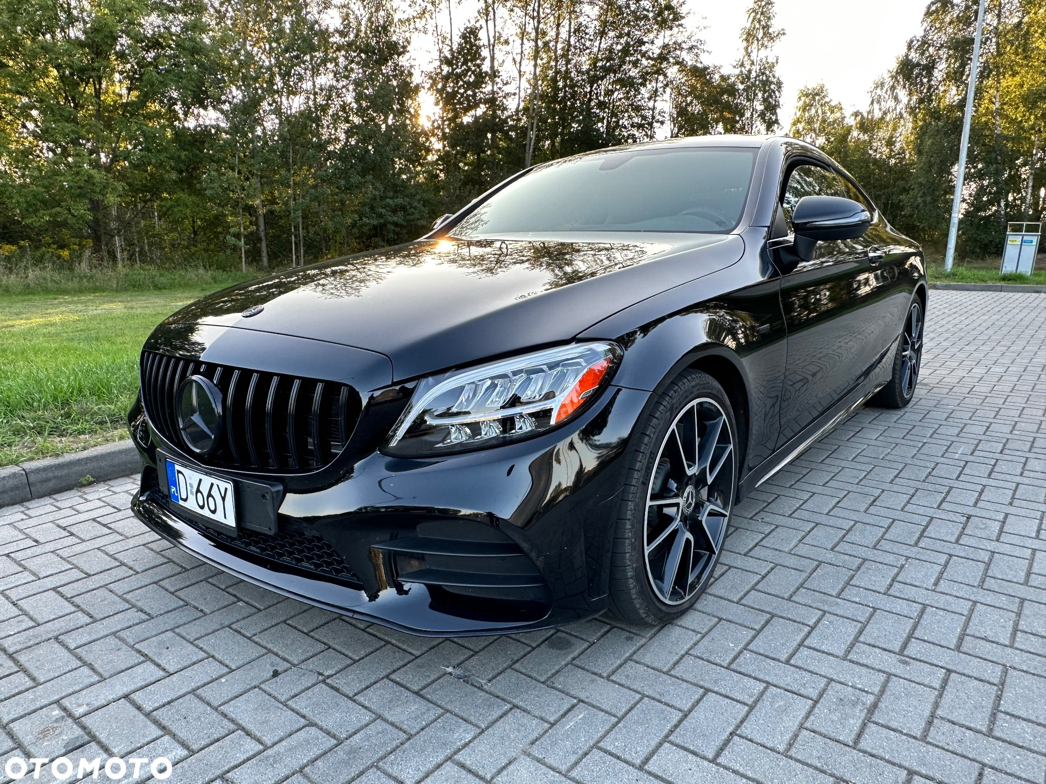 Mercedes-Benz Klasa C 300 Coupe 9G-TRONIC AMG Line Plus - 2