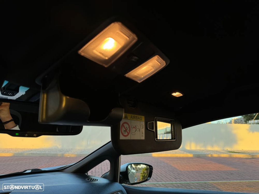 Kia Ceed SW 1.6 CRDi GT Line - 34