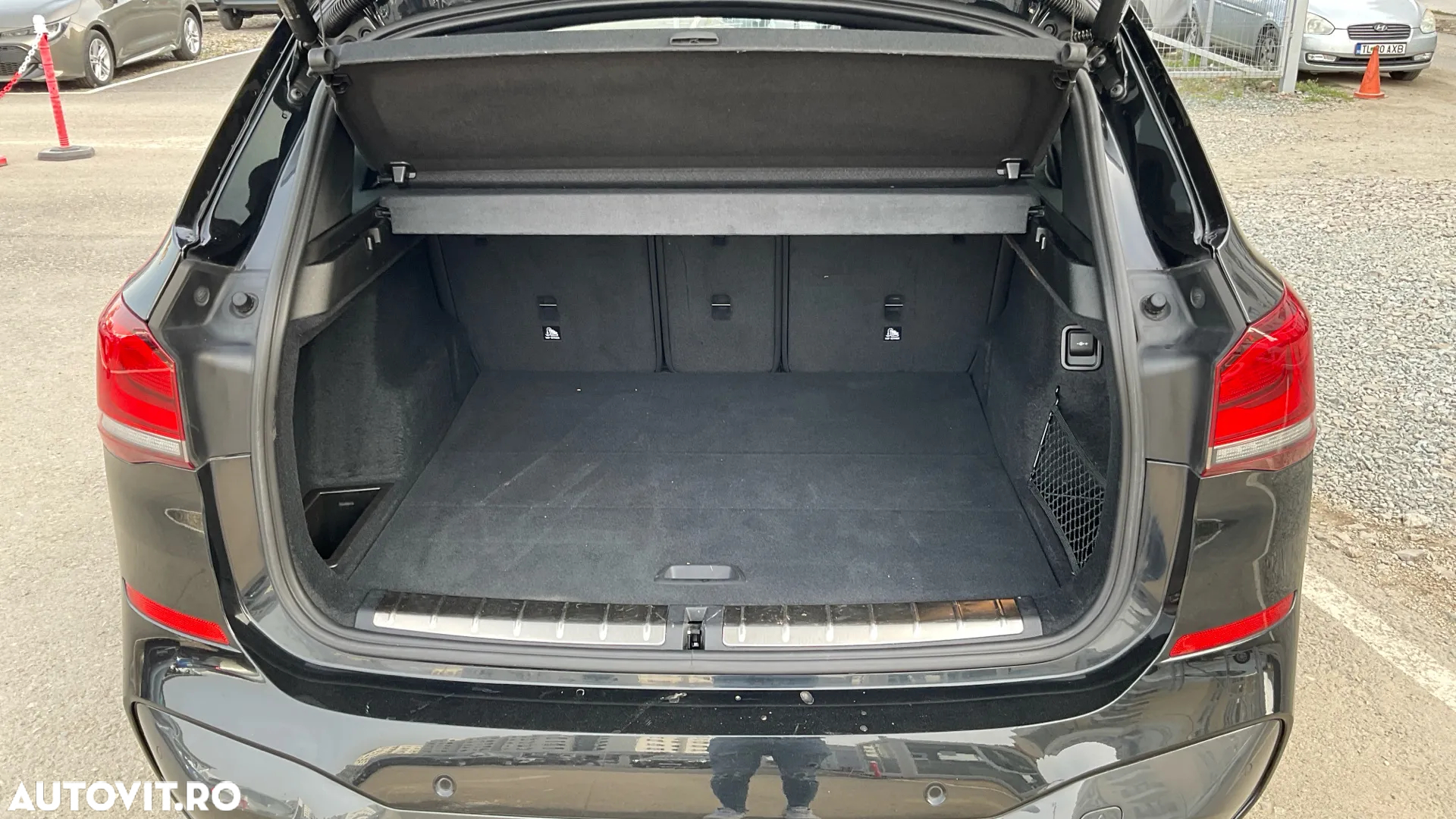 BMW X1 xDrive20d AT - 10