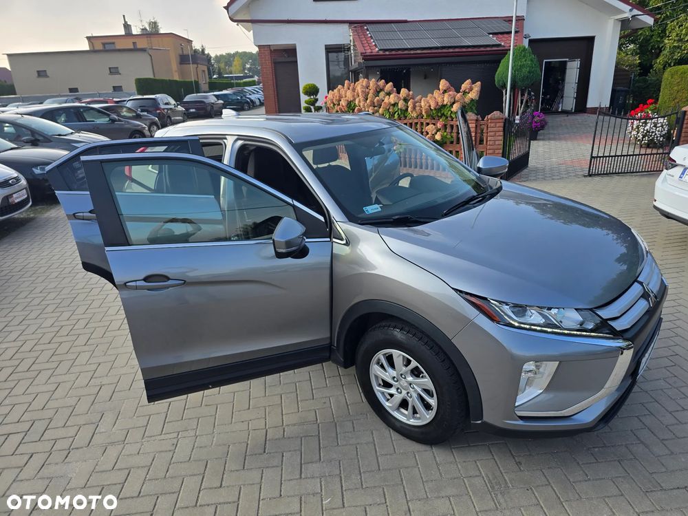 Mitsubishi Eclipse Cross - 34