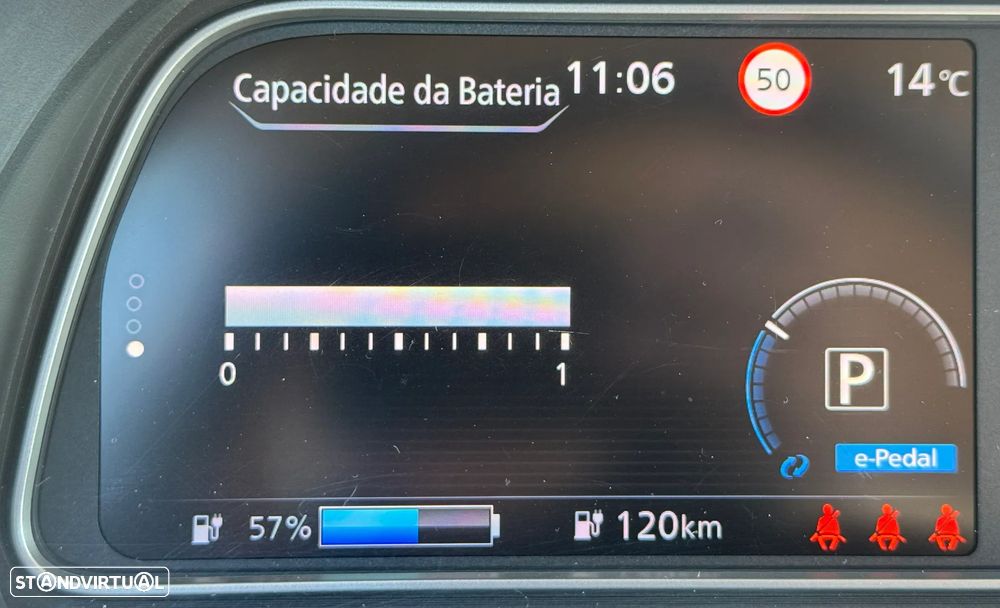 Nissan Leaf Acenta - 11