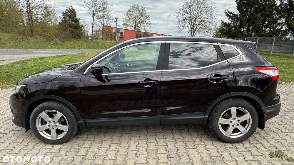 Nissan Qashqai - 11