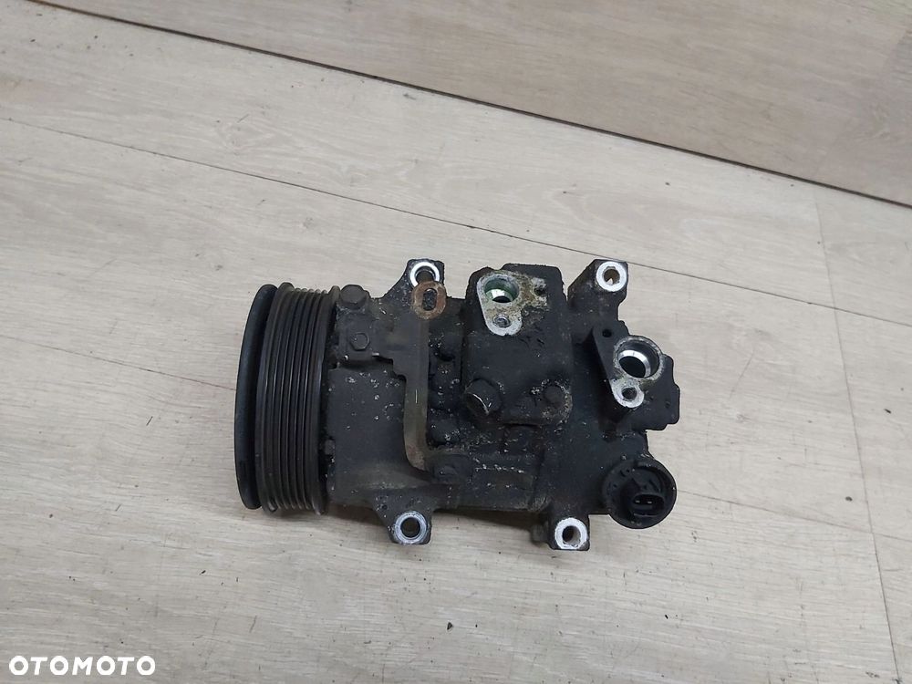 Toyota Corolla E15 Auris I 1,6 sprężarka kompresor klimatyzacji - 3