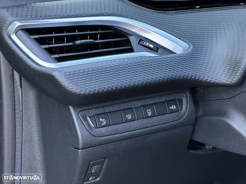 Peugeot 2008 1.6 e-HDi Allure - 26