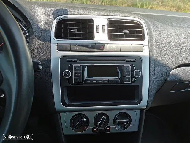 VW Polo 1.2 Match - 11