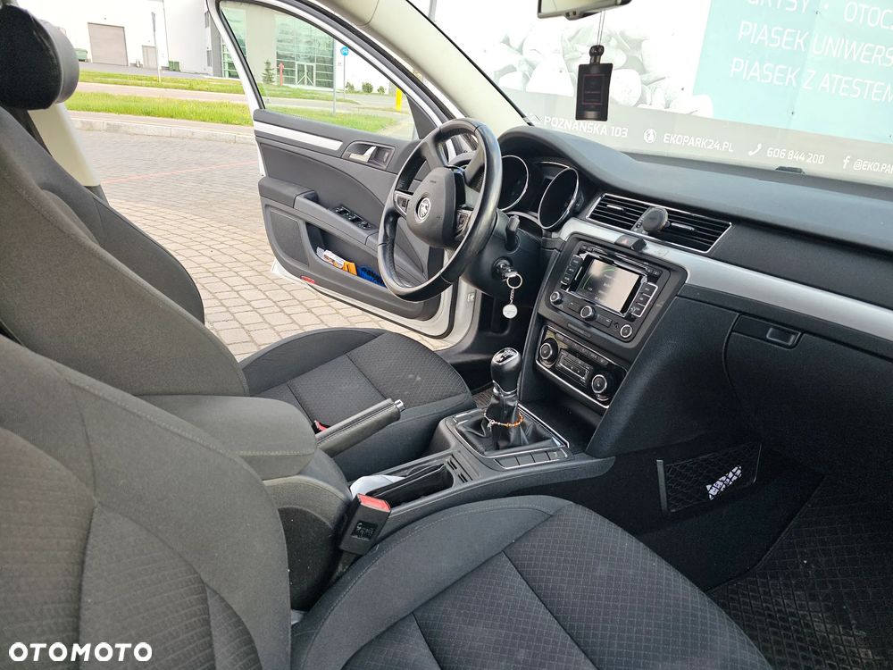 Skoda Superb 1.8 TSI 4x4 Elegance - 25