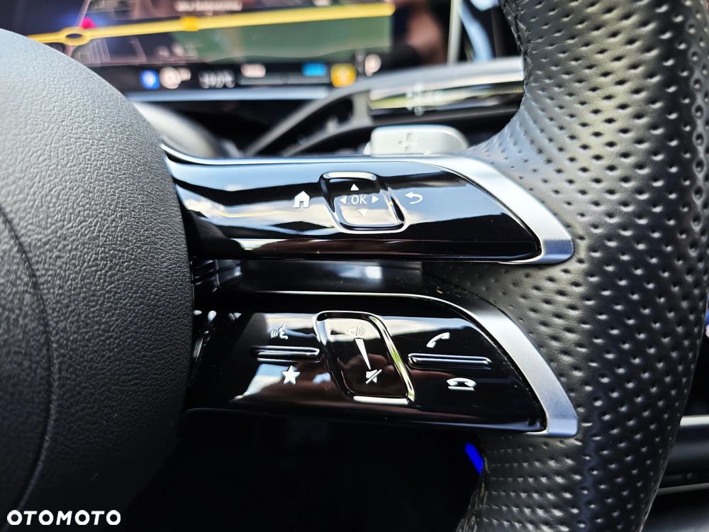 Mercedes-Benz Klasa E 220 d mHEV 4-Matic AMG 9G-Tronic - 30