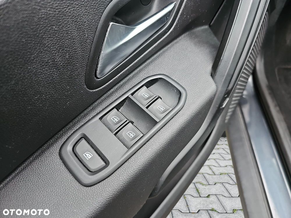 Dacia Duster 1.0 TCe Comfort - 17