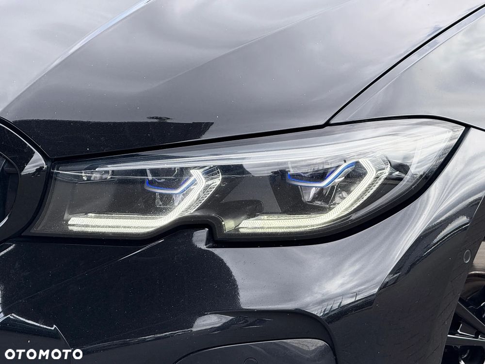 BMW Seria 3 318d Sport Line Shadow - 8