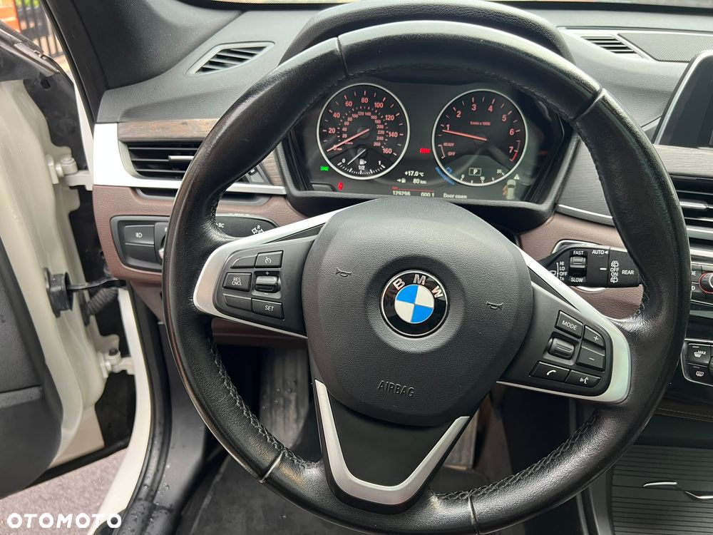 BMW X1 - 10