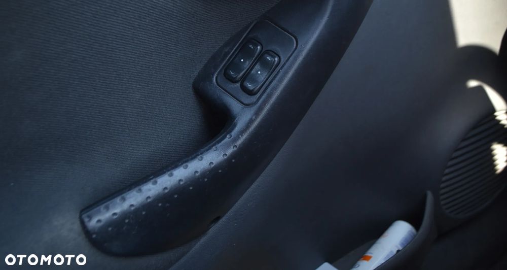 Opel Corsa - 15