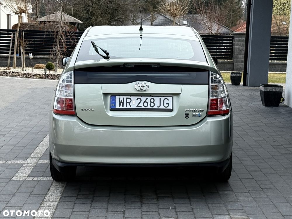 Toyota Prius 1.5 VVT-i Sol - 6
