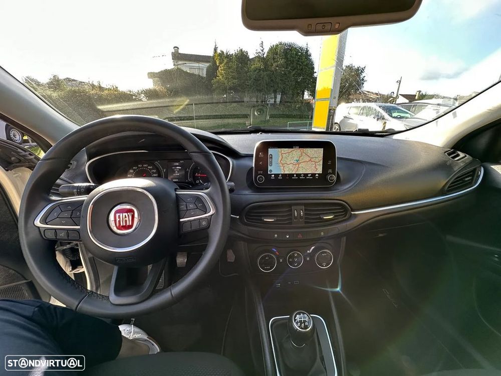Fiat Tipo Station Wagon 1.3 M-Jet Lounge - 9