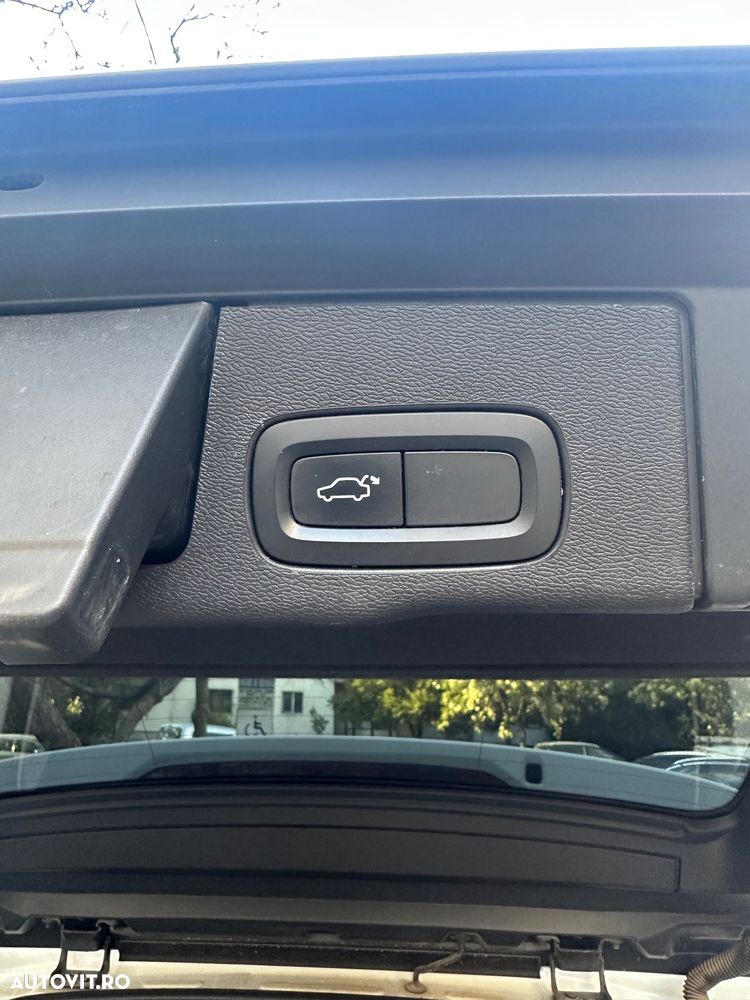 Volvo XC 60 D4 AWD Inscription - 6