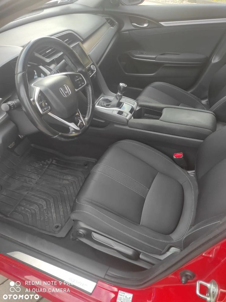 Honda Civic 1.5 T Elegance - 9