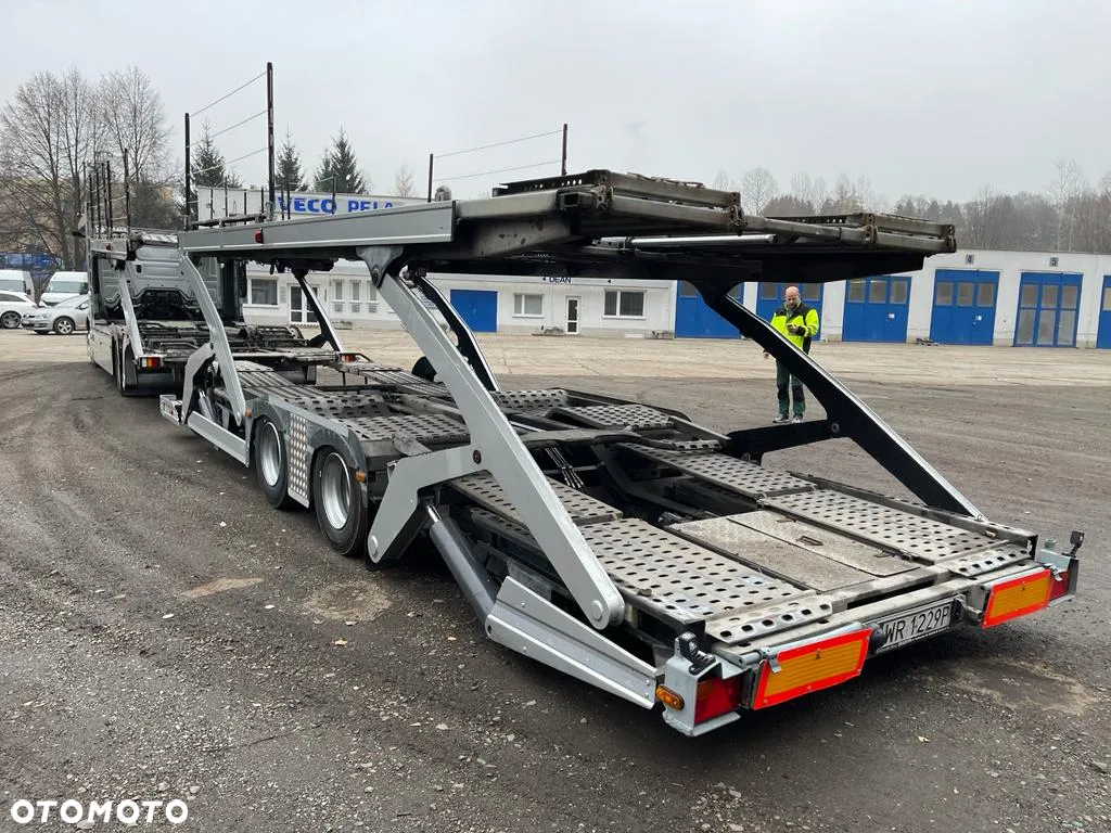 Mercedes-Benz Actros - 14