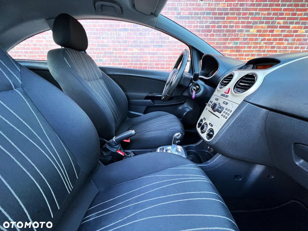 Opel Corsa - 11