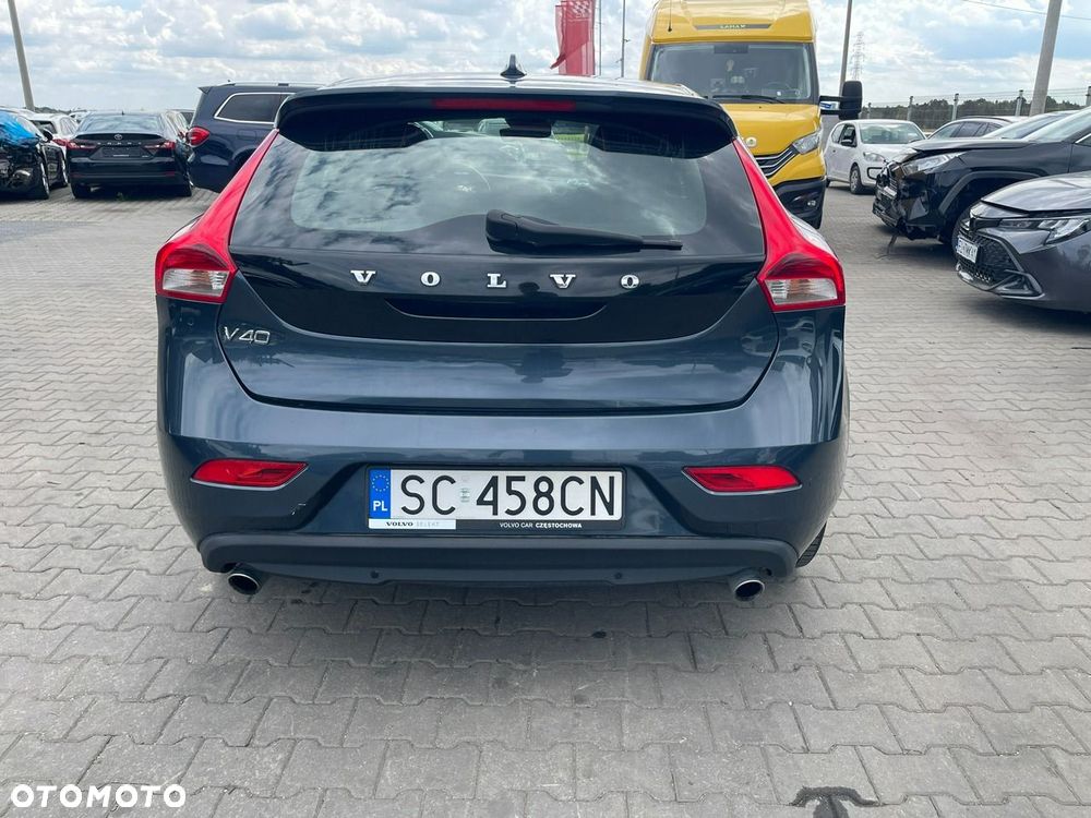 Volvo V40 D3 Geartronic Momentum - 3