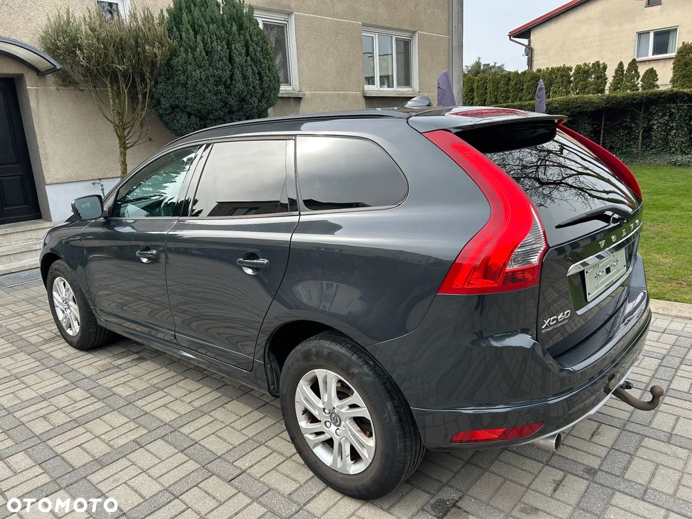 Volvo XC 60 - 8