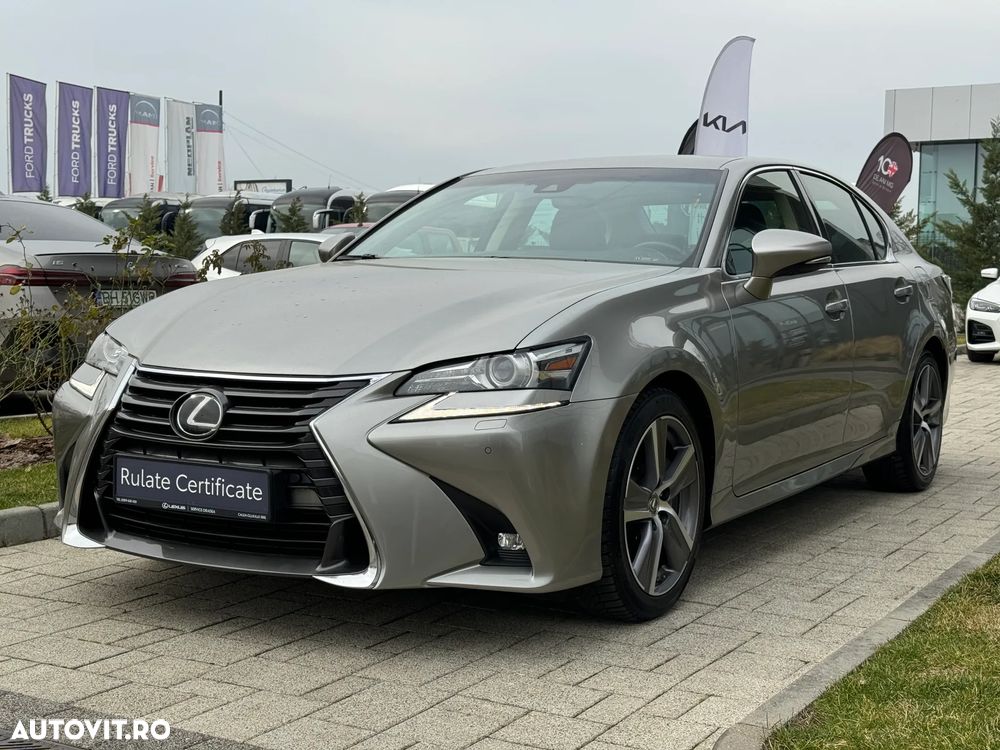 Lexus Seria GS - 3