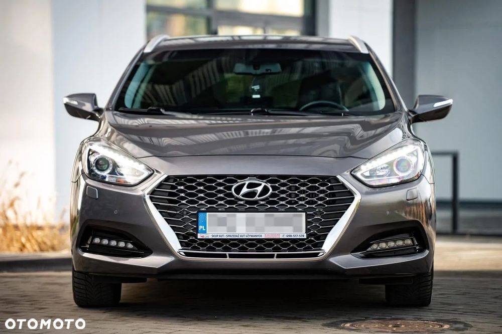 Hyundai i40 1.6 CRDi Premium DCT - 2
