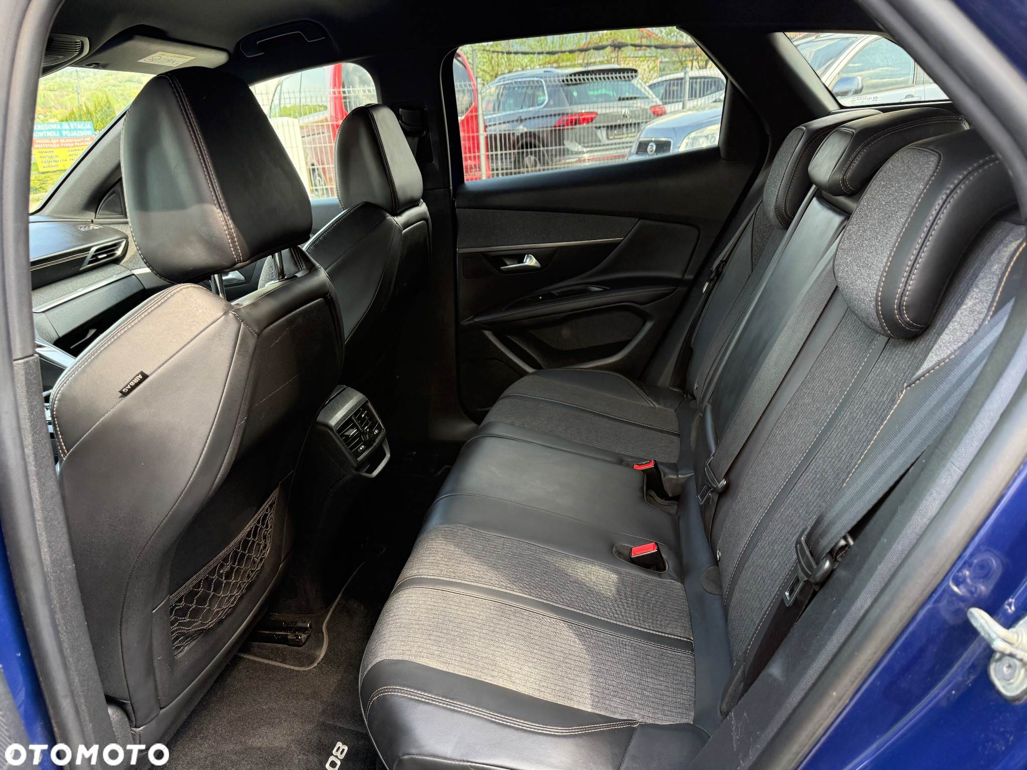 Peugeot 3008 1.6 BlueHDi Crossway S&S EAT6 - 11
