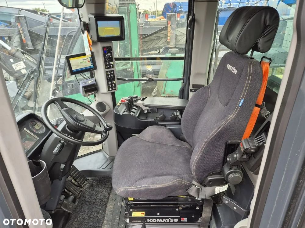 Komatsu WA475-10E0 / 2023 / 3300 MTH - 6