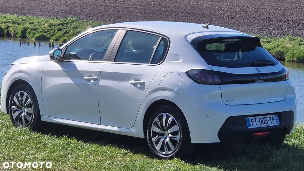 Peugeot 208 PureTech 75 Allure - 3