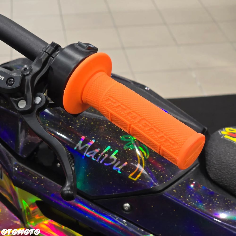Talaria Sting R - 9