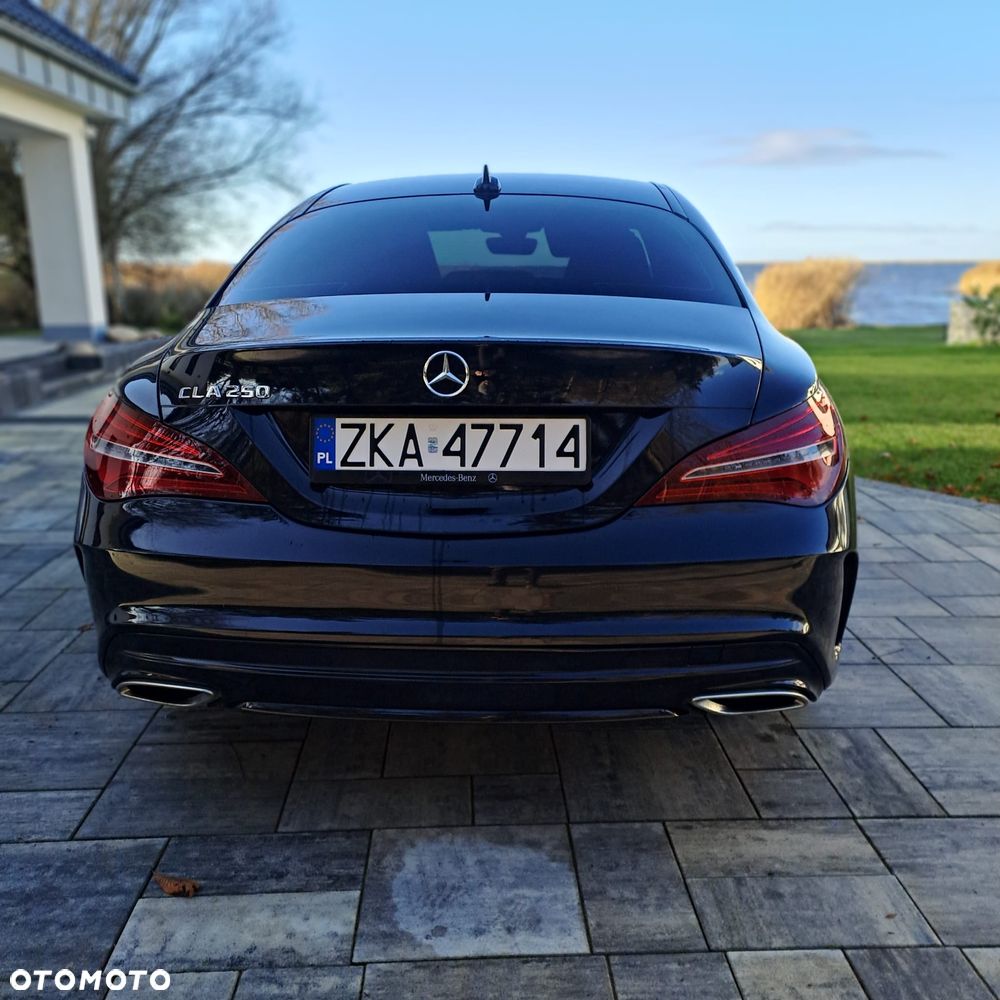 Mercedes-Benz CLA 250 7G-DCT - 6
