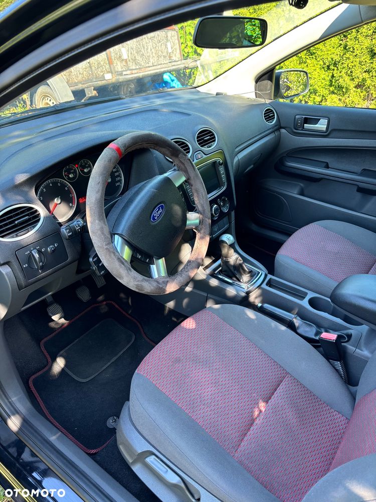 Ford Focus - 10