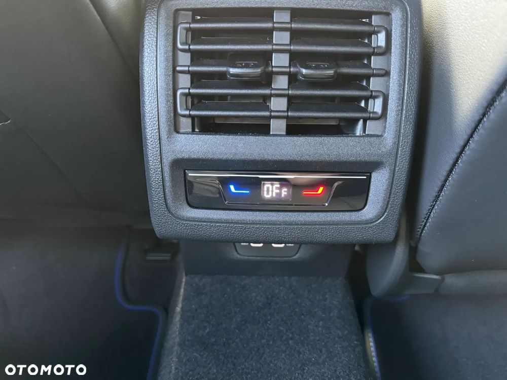 Volkswagen Golf - 19