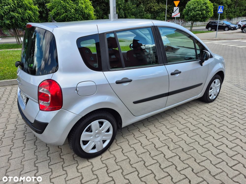 Renault Modus 1.2 16V Cite - 9