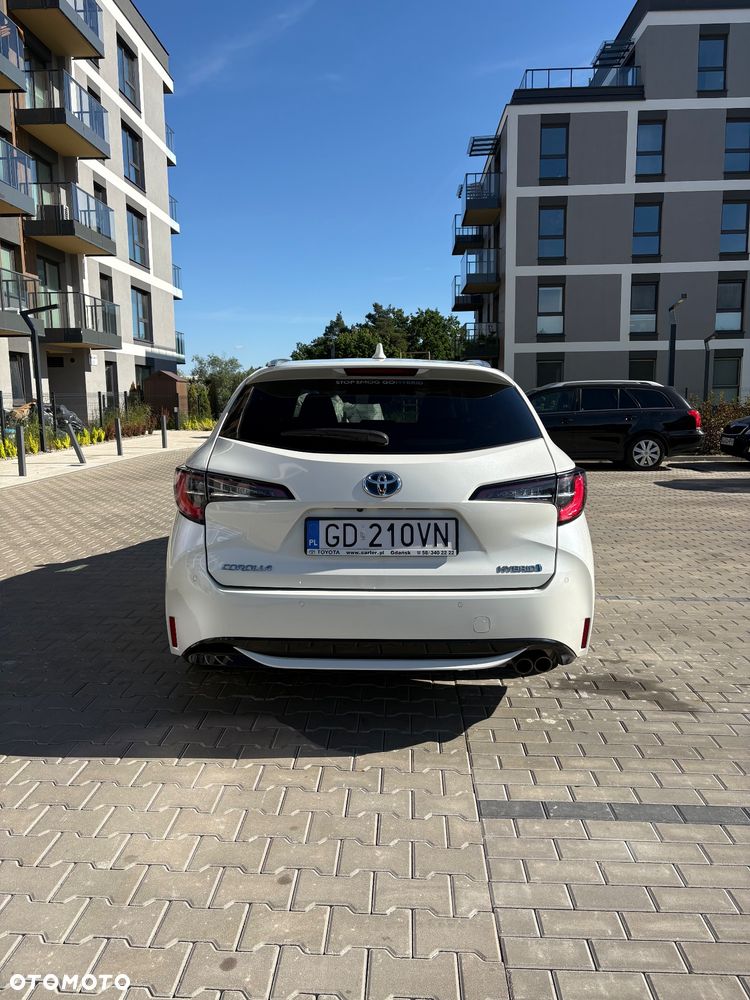 Toyota Corolla 2.0 Hybrid Comfort - 6