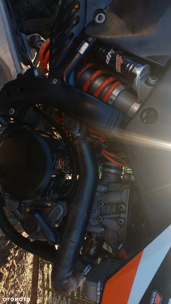 KTM SXF - 10