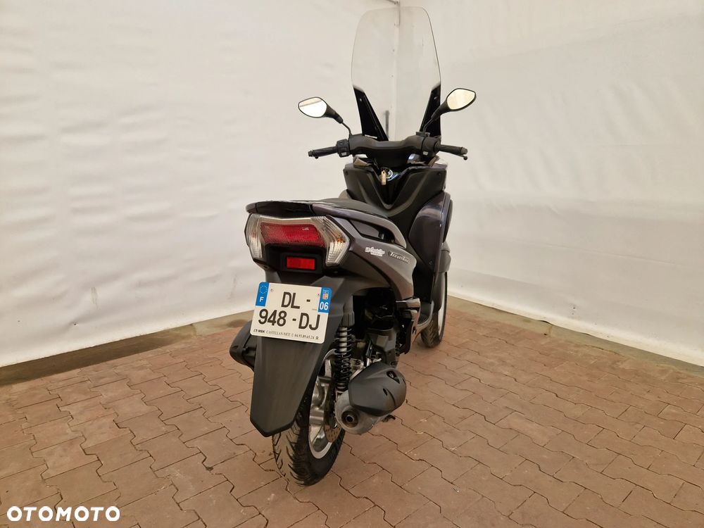 Yamaha Tricity - 8