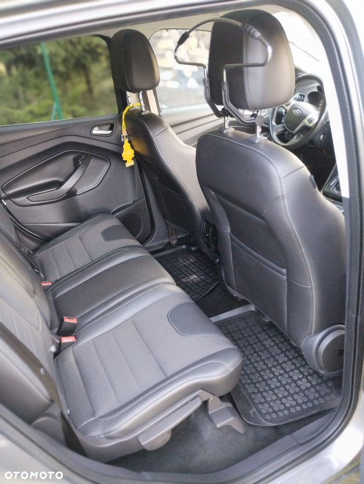 Ford Kuga 2.0 TDCi 4WD Titanium - 11