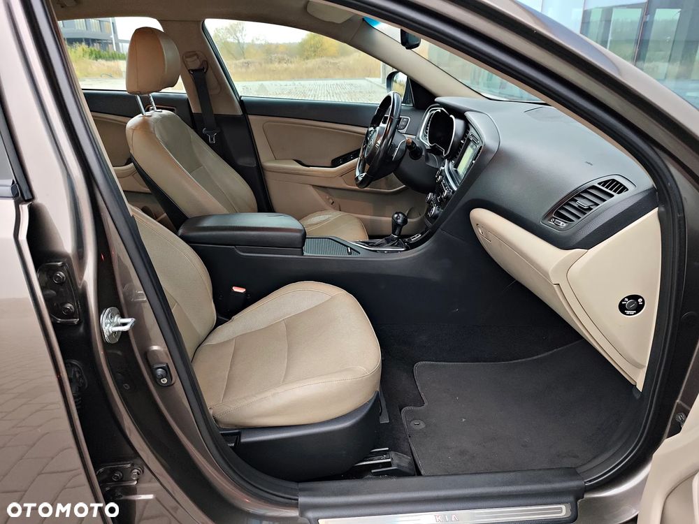 Kia Optima 1.7 CRDi XL - 12