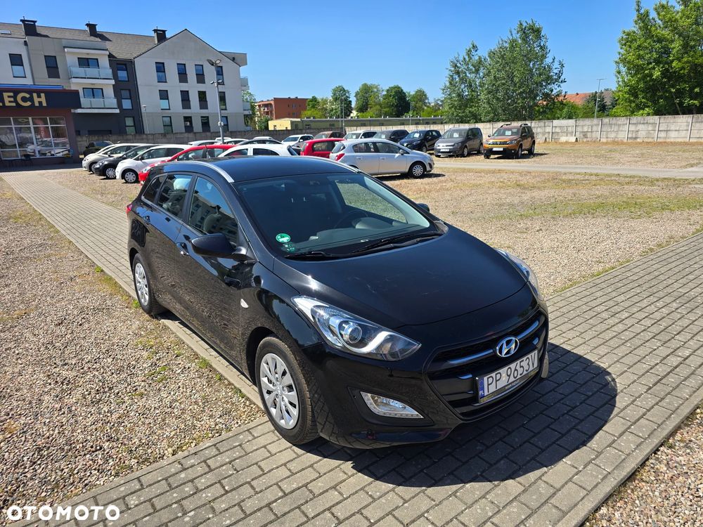 Hyundai i30 blue 1.4 Classic - 4