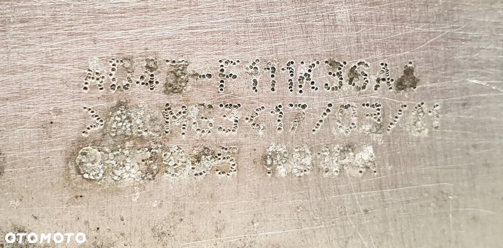 PŁYTA OSŁONA WSPORNIK SILNIKA ASTON MARTIN RAPIDE - 3