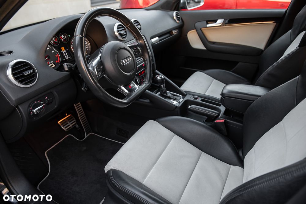 Audi S3 Sportback S tronic - 15